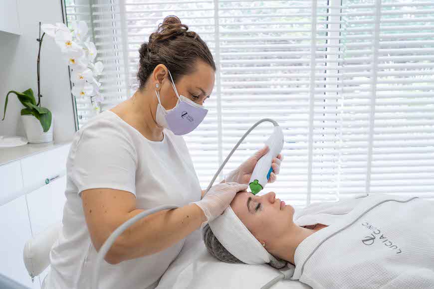 Thermage for eyes, an FDA-cleared treatment for eyelids - rejuvenate, firm and lift eyelid skin with safe RF energy that also smooths out wrinkles and lines.