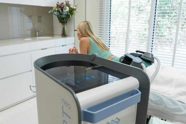 BRING YOUR BODY CONTOURS TO PERFECTION AT LUCIA CLINIC