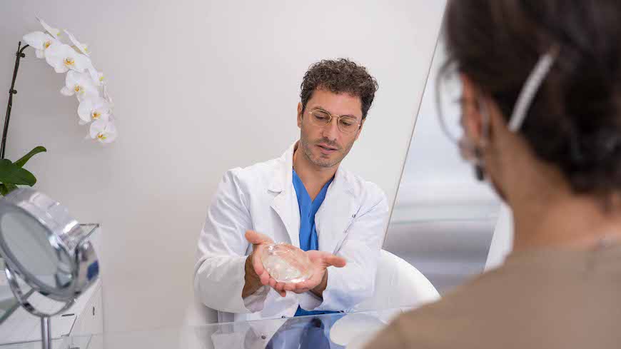 Lucia Clinic’s surgeons bust myths about plastic surgery - find out firsthand what plastic surgery really represents and how it fulfills your aesthetic goals.