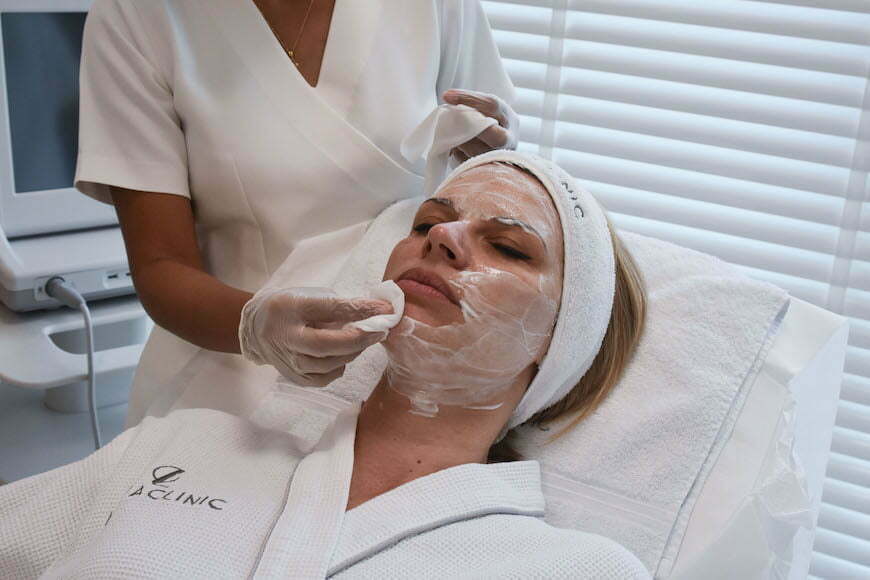 Ultherapy treatment is comfortable and safe for the skin - before the treatment starts, topical numbing cream is removed after it thoroughly numbs your face.