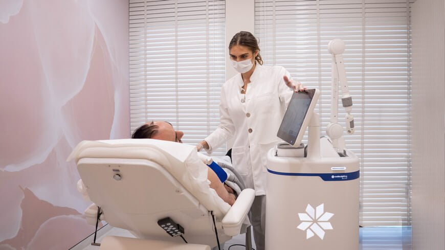 CoolSculpting non-invasive body contouring at Lucia Clinic
