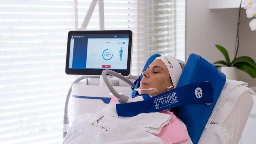 CoolSculpting for double chin treatment at Lucia Clinic
