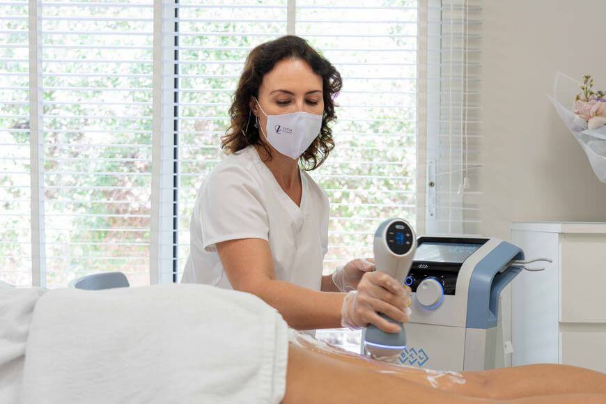Lucia Clinic’s EMTONE treatment for cellulite reduction
