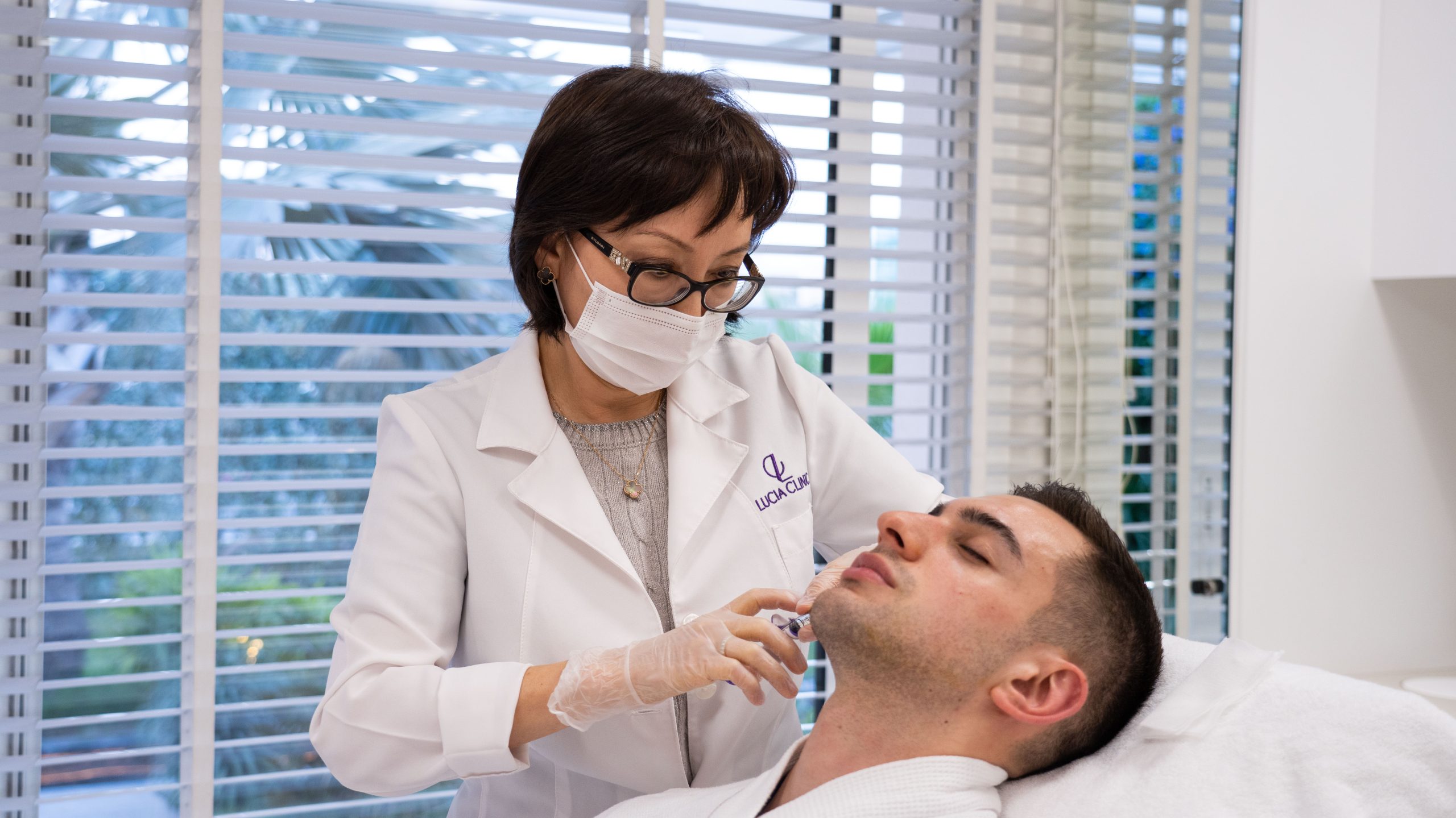 Lucia Clinic’s bespoke Dermal Fillers treatment for men - rejuvenate your face with the highest quality dermal fillers without losing your masculine appeal.